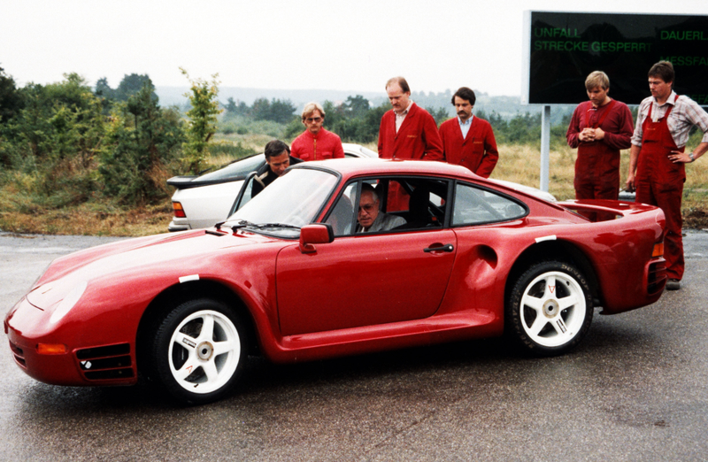 Illustration for article titled The Porsche 959's History Was Way More of a Disaster Than You Know